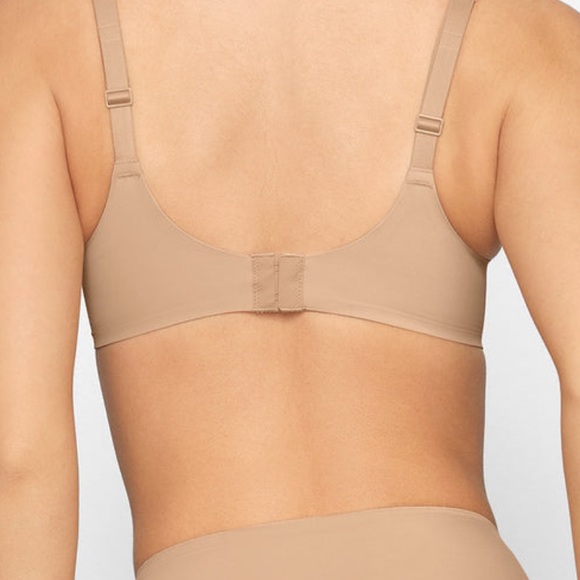 SKIMS NWT Smoothing Intimates Full Coverage Bra - Clay - Picture 2 of 3
